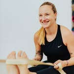 Jenny | Inclusive Yoga & Health Coach ♿️ - @jennyhandleryoga - Instagram