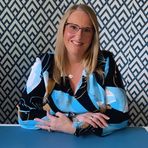 Jenny Hook - Facebook