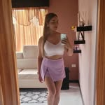 Jenny Mena - @jenny.mena.52 - Instagram