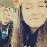 Jenny Mott - @jdmott2022 - Instagram