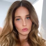 Jenny Peace - @upandoutstyle - Instagram