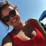Jenny Robert - Facebook