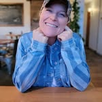 Jenny Rowland - @brokentobadassacademy - Instagram