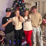 Jenny Sheffield - @angelbaby2879 - Instagram