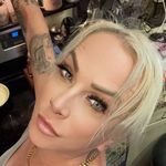 Jenny Wall - @jennysartmoxie - Instagram
