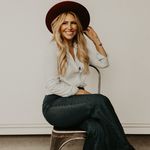 Jenny Witt-Kulafofski - @freshhairjenny - Instagram