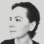 Jeri Strong, Comm Specialist - @jerilynn714 - Instagram