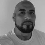Jerry Acuna - @djrobbase77 - Instagram