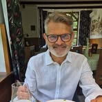 Jerzy Makowski - Facebook
