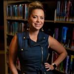 Jess Ayers - @thesingingwidow - Instagram