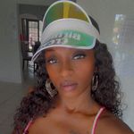 Jessica Rheams - @_jessfine - Instagram