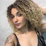 Jessica Pimentel | Especialista em cabelos naturais - @jess_opentequetepenteia - Instagram