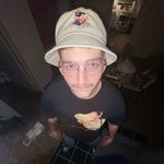 Jesse Ray - @jessray98 - Instagram
