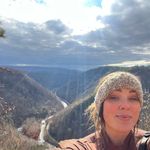 Jess Thompson - @justjess_wandering - Instagram