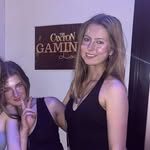 Jess - @jessvaughann - Instagram