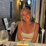 Jess Armitage - @jessica_armitage - Instagram