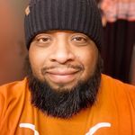 Jesse colunga - @smokeysombear - Instagram