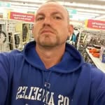 Jesse Esquivel - @esquivel3581 - Instagram