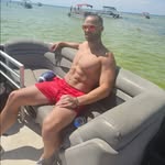 Jesse Helm - @jhelm33 - Instagram