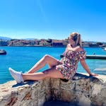 Jessica Hoops - @jessihoops - Instagram