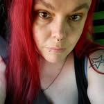 Jessica Laster - @memigen85 - Instagram