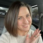 Jessica Luongo - @jeccalynnreads - Instagram