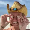 Jessie | BEACH LIFE 🌺🥥🪸 - @jazzyinflorida - TikTok