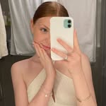 jessie 🧘🏻‍♀️ - @jessieburrowss - Instagram
