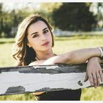 Jessie Helms - @jessiehelms - Instagram
