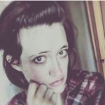 Seren Rose Jessie Hutton - @travelingnomadwoman - Instagram