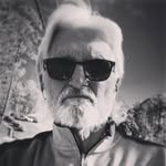 Jet Taylor - @dog_with_horns - Instagram