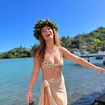 Jillian Bateman - @jillyyfish - Instagram