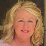 Jill Smith Downs - @jdownwithreading - Instagram