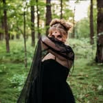 Jillian Sievers - @grave_babe_ - Instagram