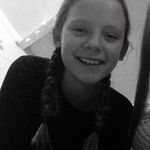 Jill Simons - @jillsimons2003 - Instagram