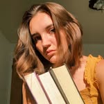 Jill • Book Lover - @jill.still.reads - Instagram