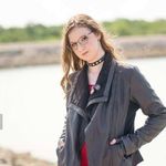 Jillian Chambers - @thenappingdead - Instagram