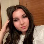 Jillian Nicole Cox - @chillwiththejills - Instagram