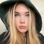 @jillianfunkfanclub - Instagram