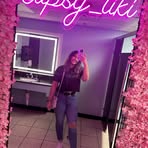 Jillian Lawson - Facebook