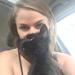 Gillian Maher - @bungalow__ - Instagram