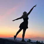 Jillian Poe - @jillybug630 - Instagram