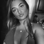 Jillian Brooke - @jilliansommervillee - Instagram