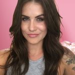 Jillian Tate - @jillytate - Instagram