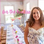 Jillian Grace Wright - @_forthehostess - Instagram