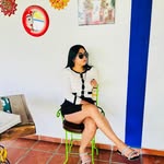 Ana Leon - @jimleo_16 - Instagram