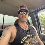 Jim, Luck the dog, and the kiddos - @lucky_the_doggo777 - Instagram
