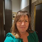 Jo Burr - @jojoburr77 - Instagram