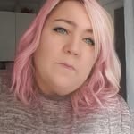 Jo Hallam - @jo.2171 - Instagram