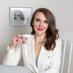 Jo Hayes - @etiquette.expert - Instagram